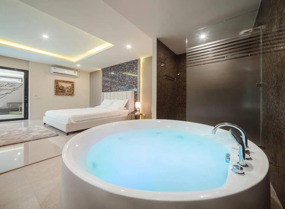 The Valen Resort Bangkok Zewnętrze zdjęcie